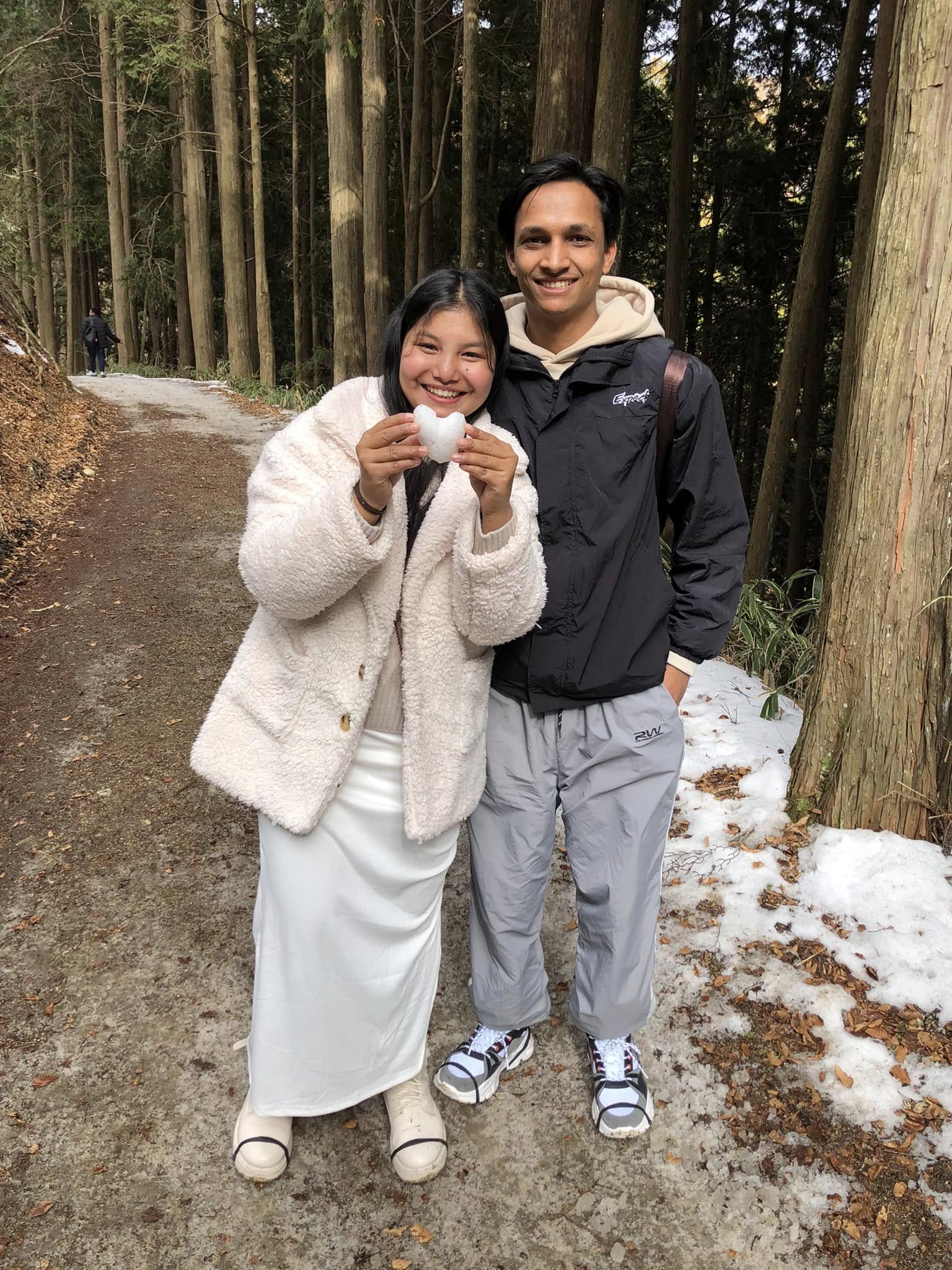 雪山登山　日生日本語学園