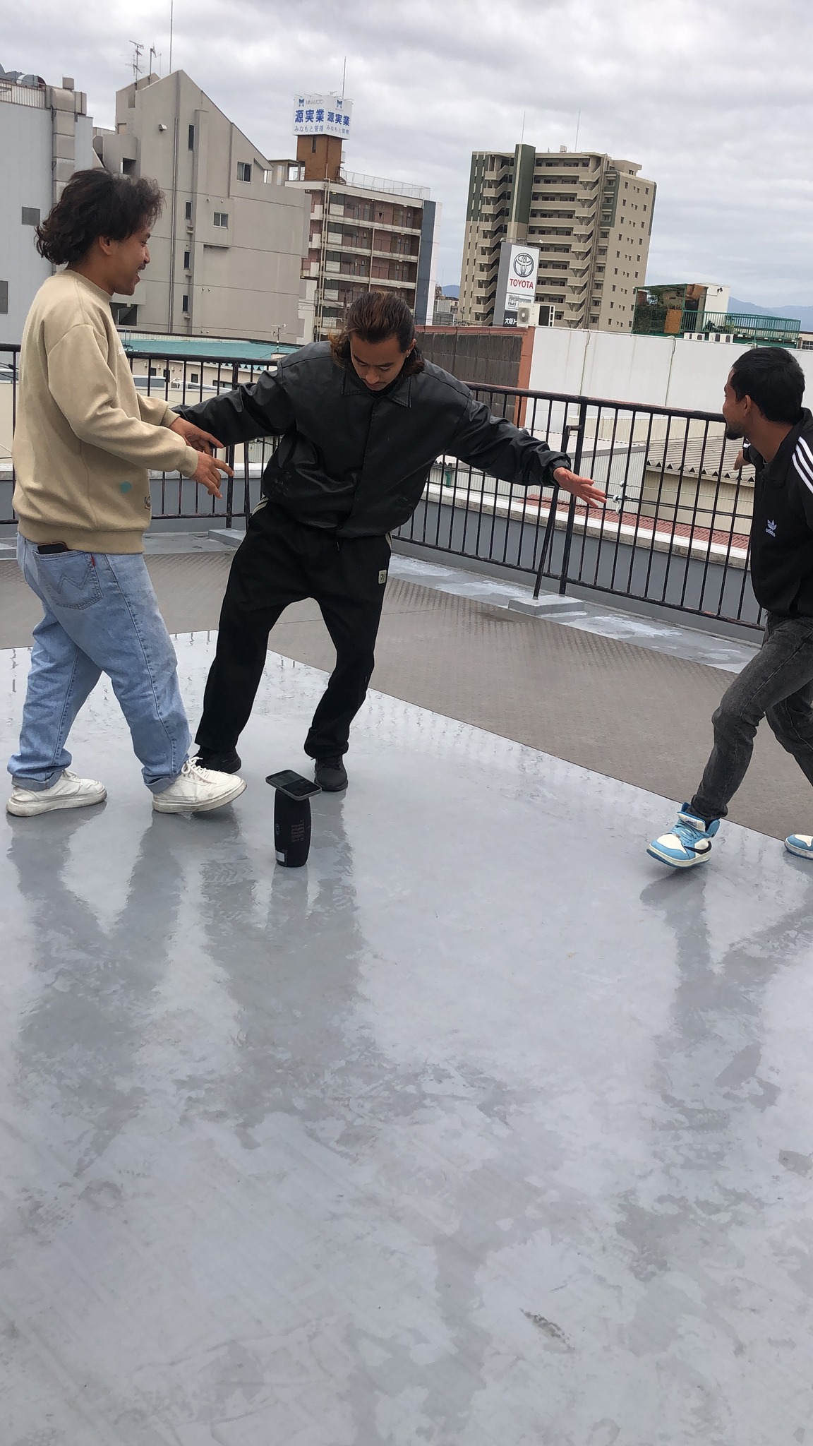 <span class="new-txt">NEW!</span>休憩ダンスタイム