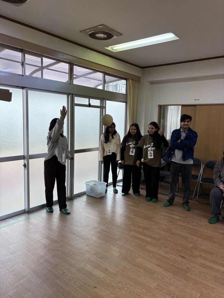 スリーアイズ 11月4日