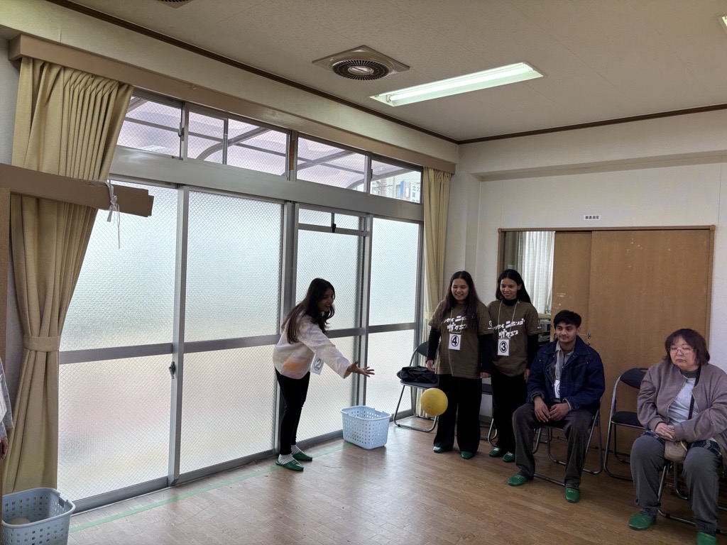 スリーアイズ 11月4日