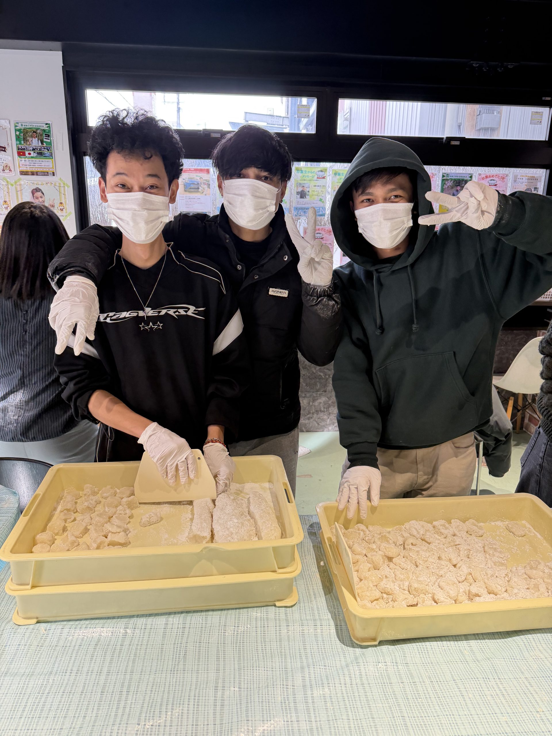 冬祭り ボランティア学生の皆さん