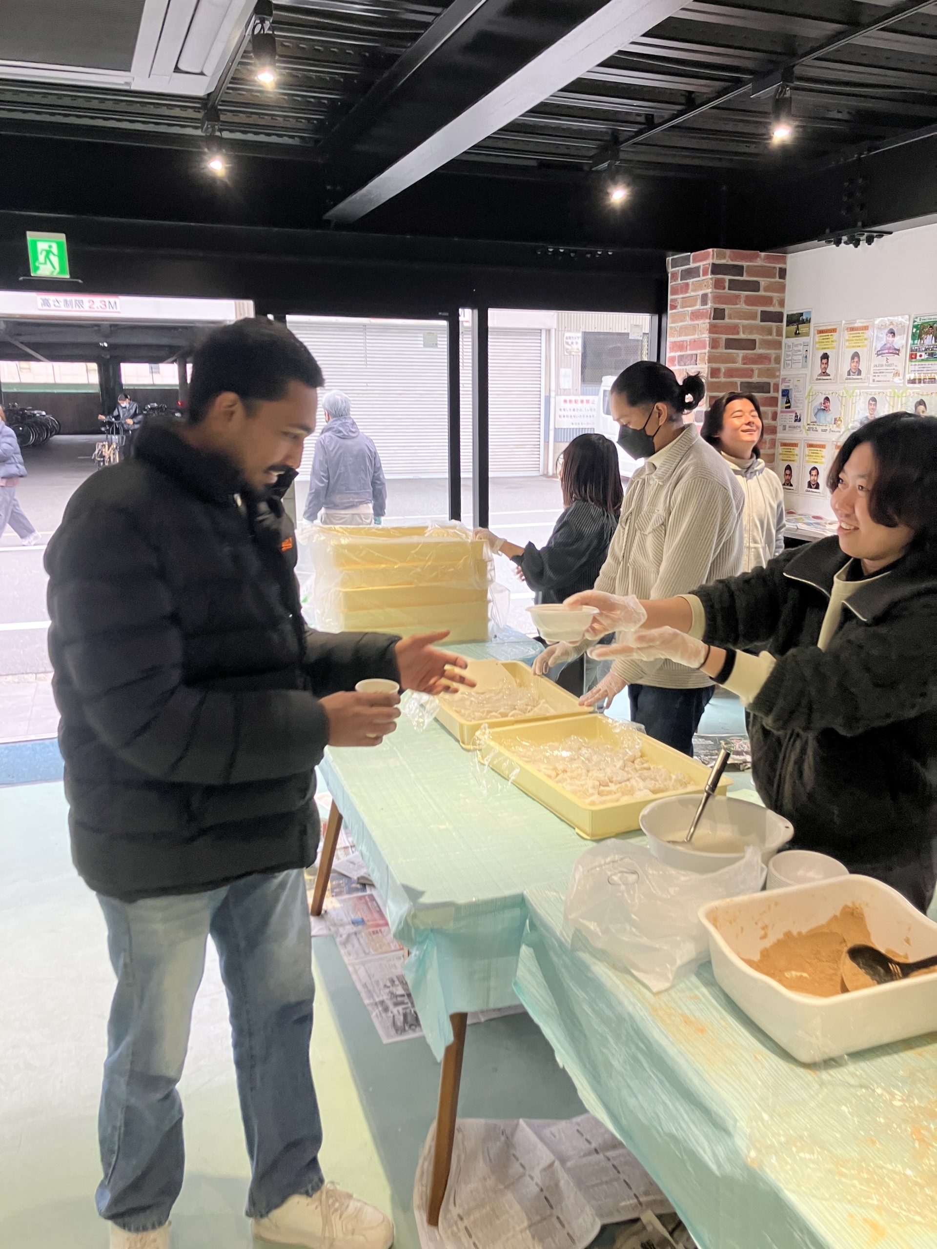 冬祭り ボランティア学生の皆さん